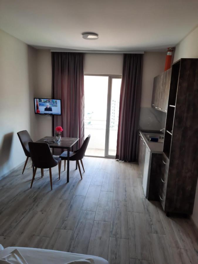 Disy Apartments Vlore Luaran gambar