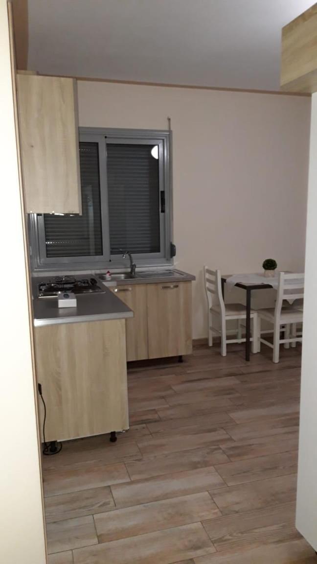 Disy Apartments Vlore Bilik gambar