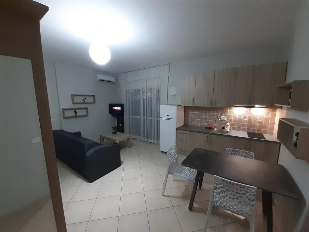 Disy Apartments Vlore Bilik gambar