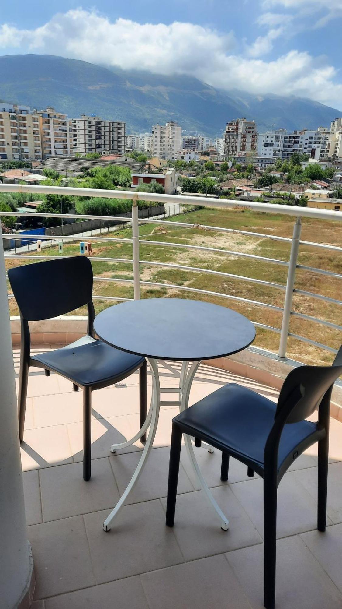 Disy Apartments Vlore Luaran gambar