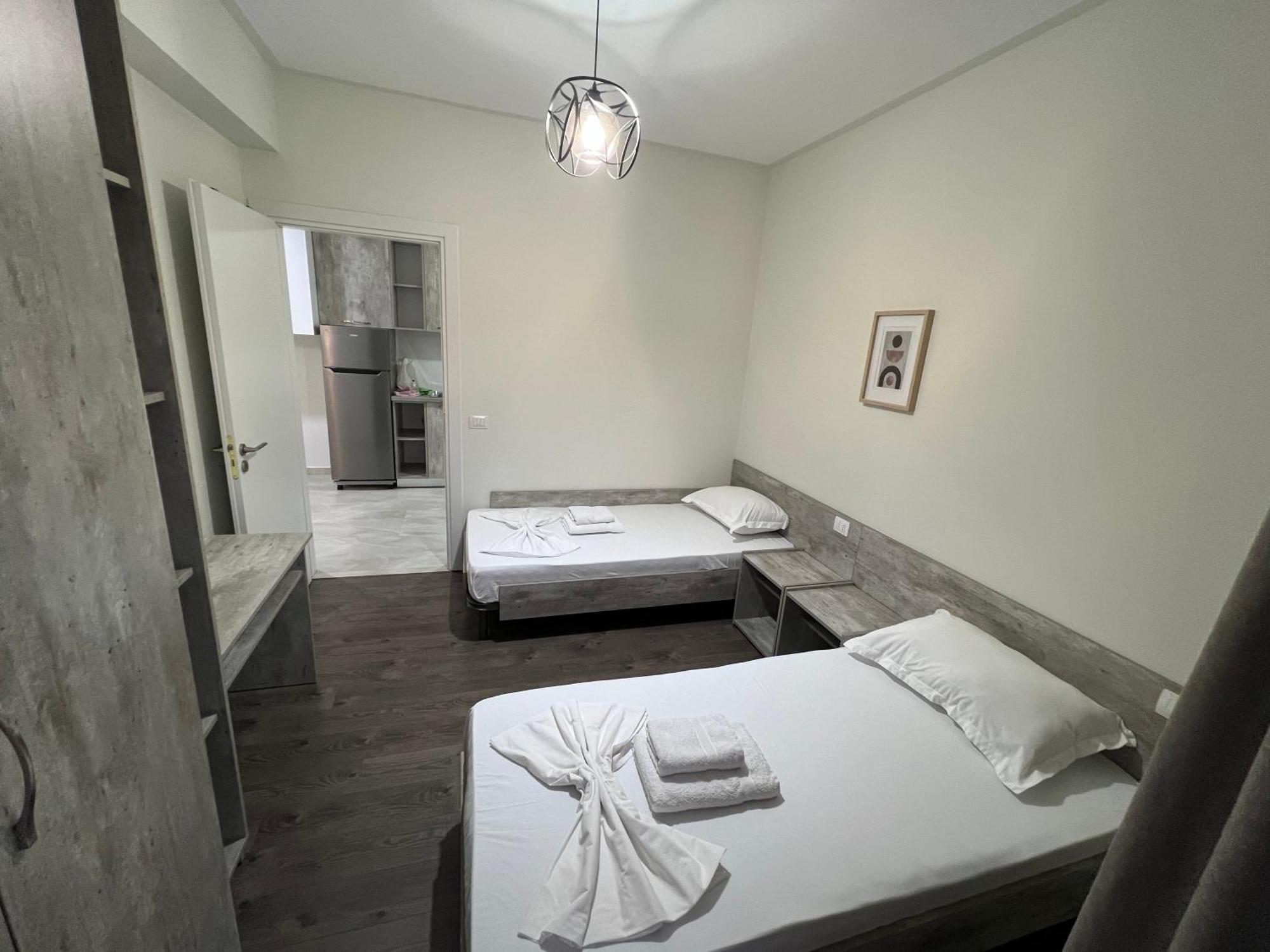 Disy Apartments Vlore Luaran gambar