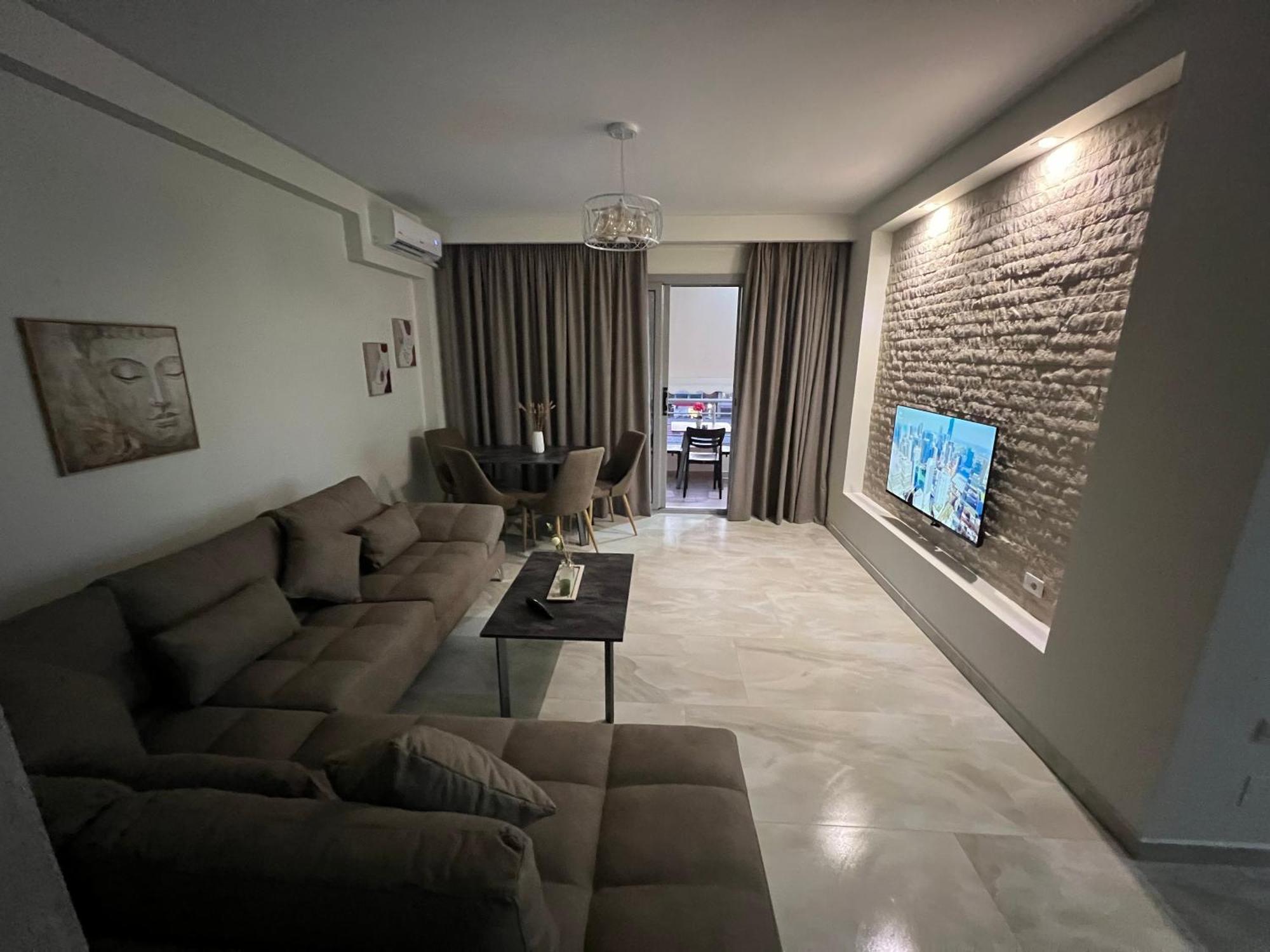Disy Apartments Vlore Luaran gambar